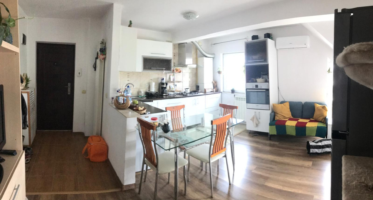 Apartament cu 3 camere, 52 mp, 2 balcoane, zona Muzeul Apei