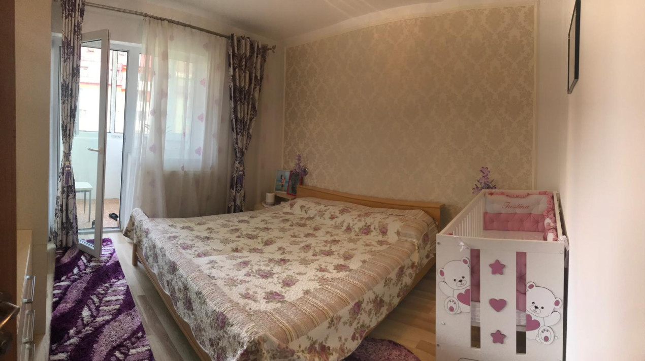 Apartament cu 3 camere, 50 mp, etajul 1, zona Eroilor