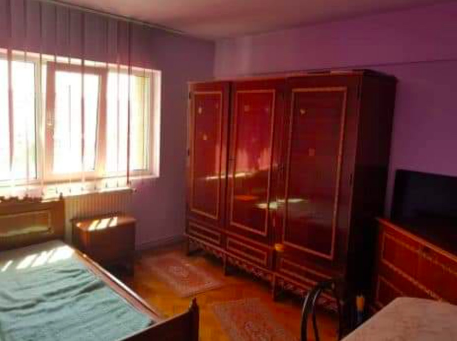 apartament cu 3 camere 