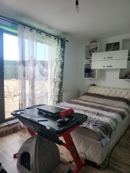 Apartament cu 3 camere, 53 mp, parcare, balcon si terasa