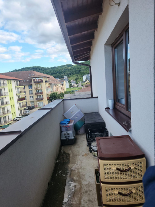 Apartament cu 3 camere, 53 mp, parcare, balcon si terasa