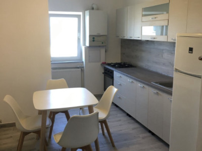 Apartament de 3 camere, decomandat, 78mp, zona Spitalului de Recuperare