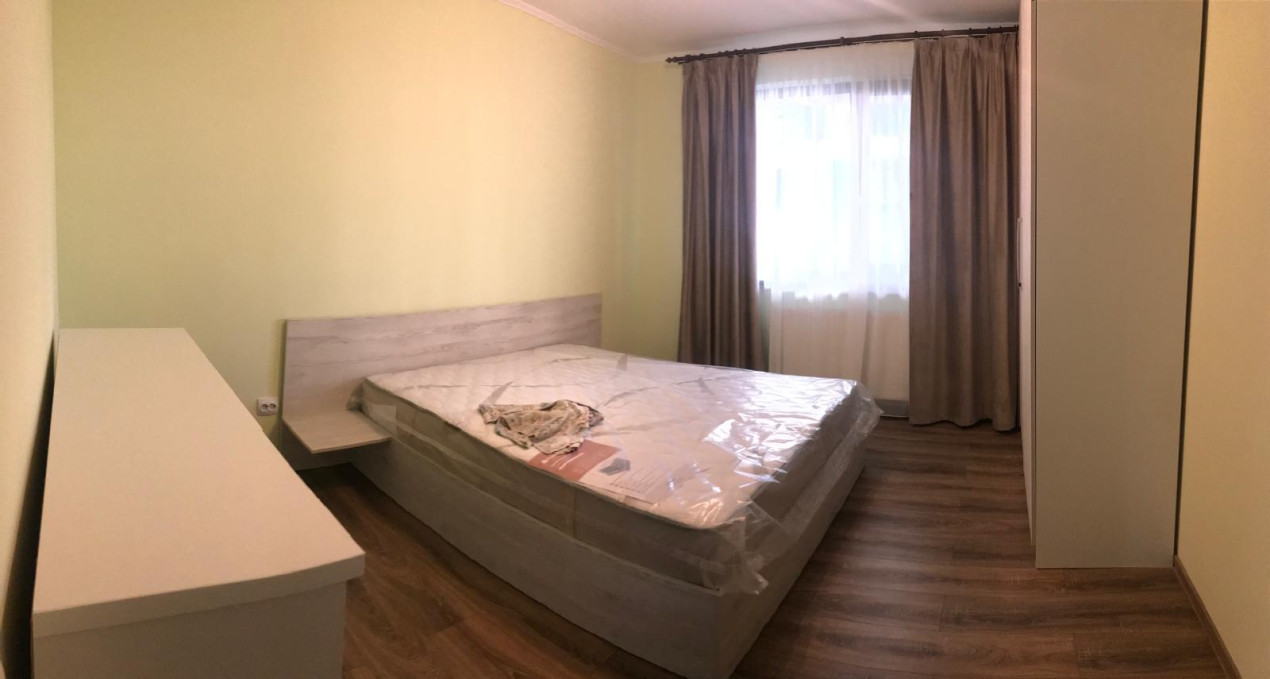 Apartament cu 3 camere, 70 mp, zona Eroilor