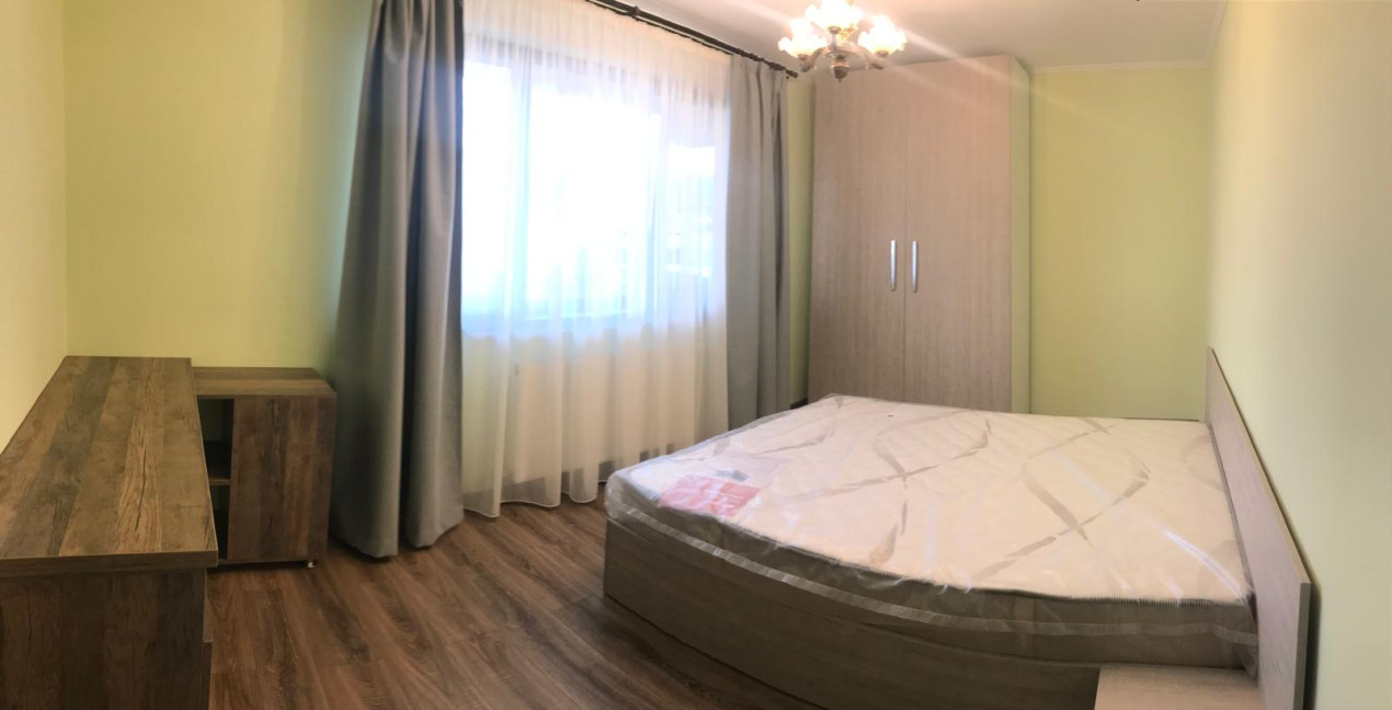 Apartament cu 3 camere, 70 mp, zona Eroilor