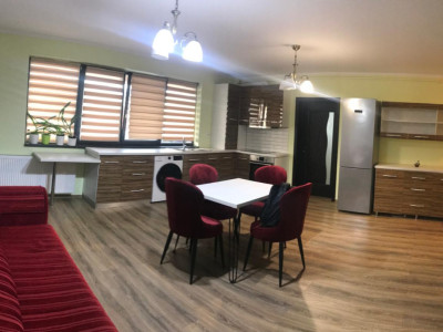 Apartament cu 3 camere, 70 mp, zona Eroilor