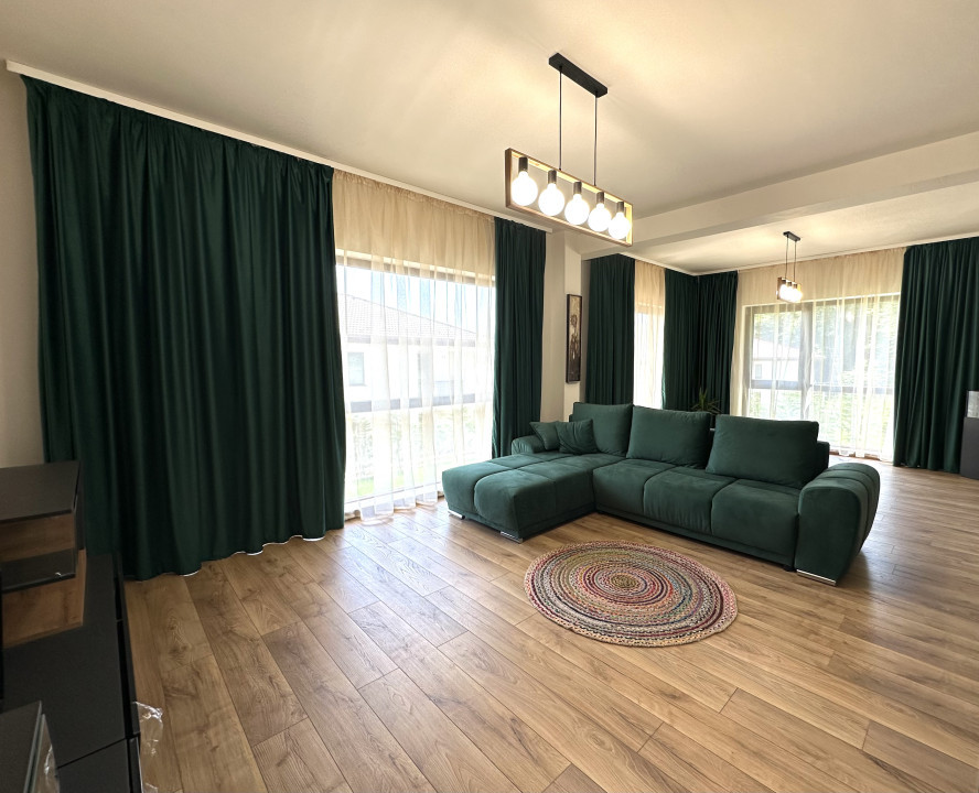 Duplex ultrafinisat la liziera padurii, Dog-Friendly