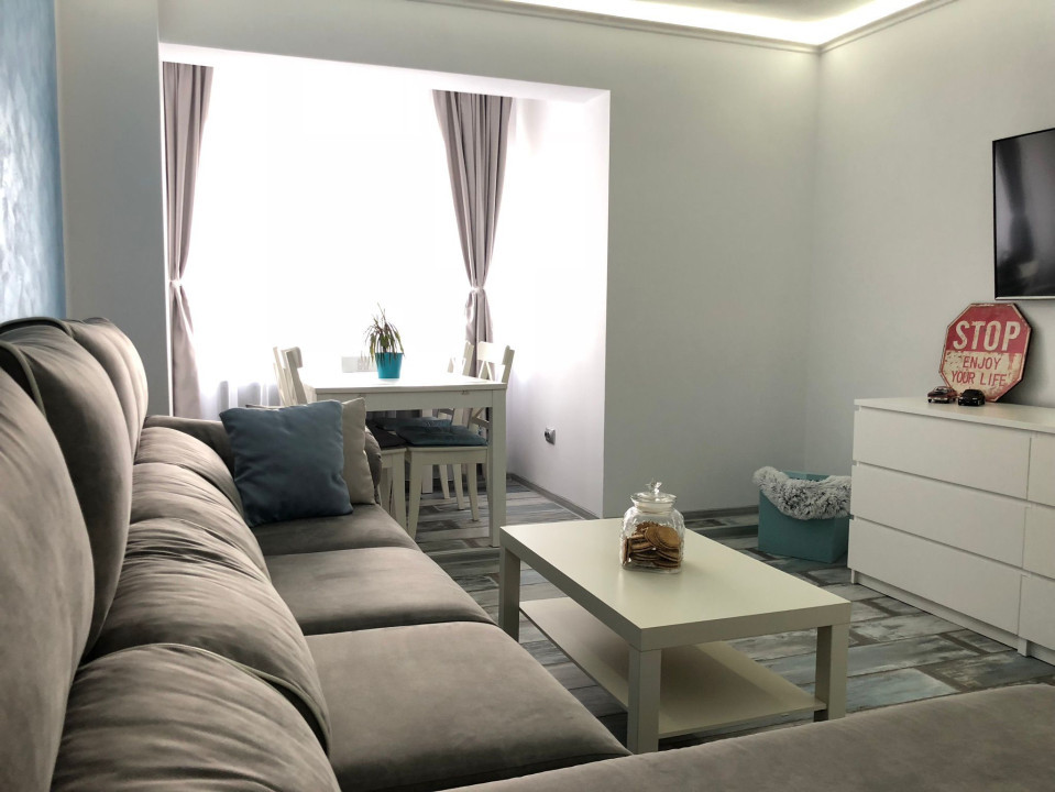 Apartament de 2 camere, 46 mp, zona Parang