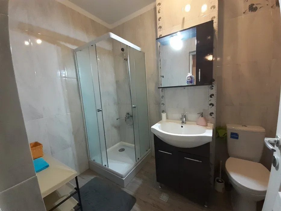 Apartament cu 2 camere, 52 mp, parcare, zona Cetatii