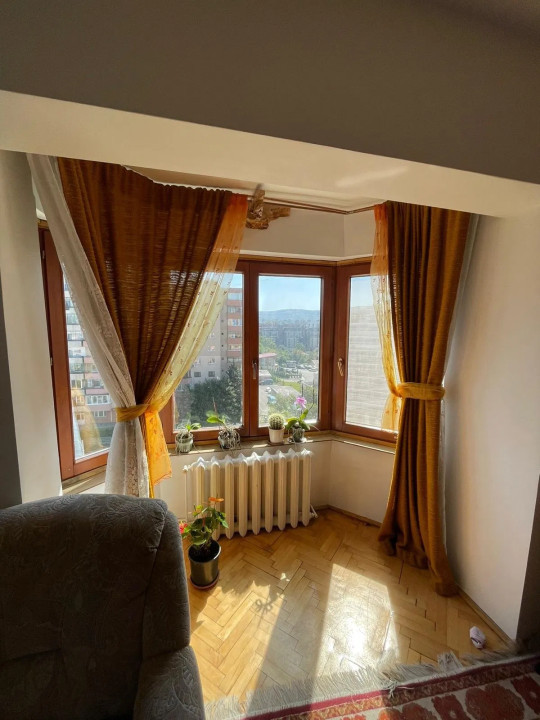 Apartament de vanzare cu 3 camere, 68 mp, zona Marasti