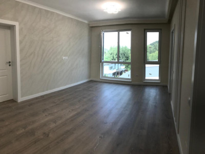 Apartament cu 3 camere, 64 mp, balcon, zona Abatorului