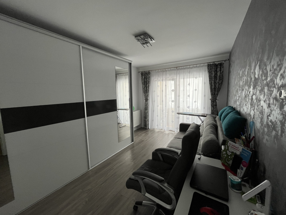 Apartament de 2 camere, decomandat,  55mp, parcare inclusă in preț 