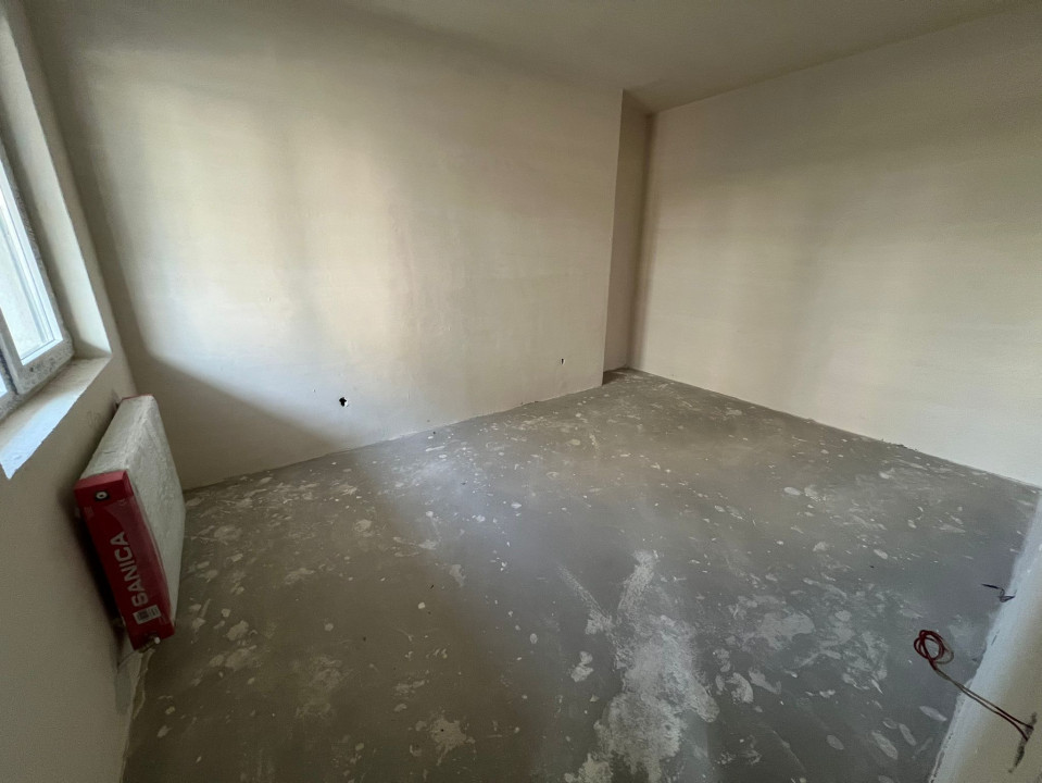 Apartament de 2 camere , semifinisat, 53 mp, in zona Sesul de Sus