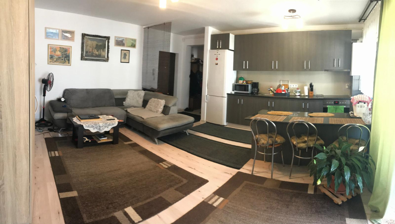 Apartament cu 3 camere, 65 mp, parcare, zona Terra