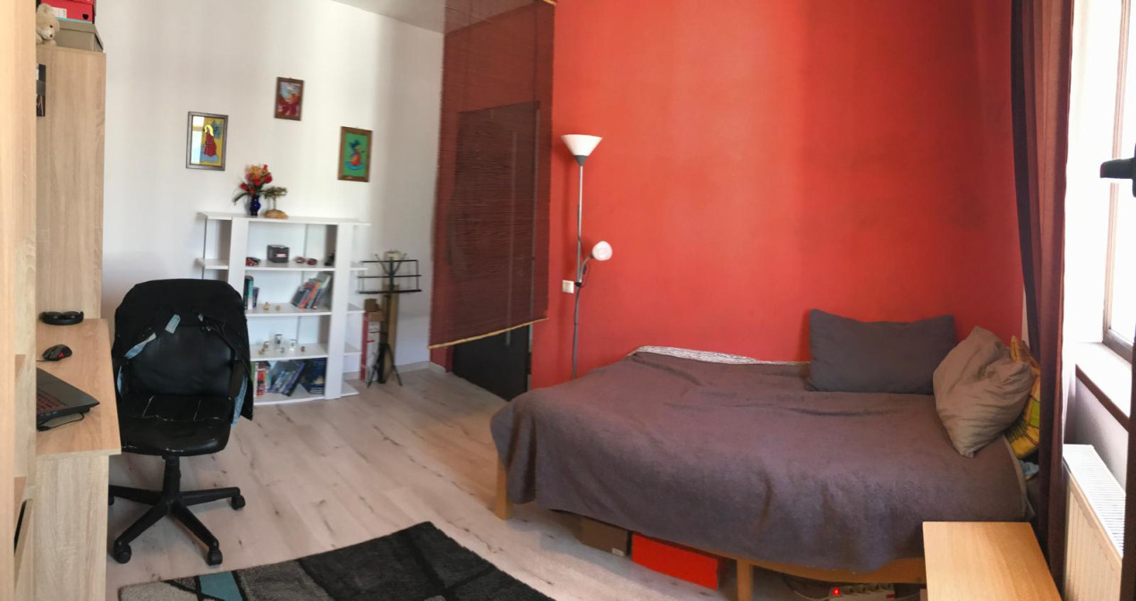 Apartament cu 3 camere, 65 mp, parcare, zona Terra