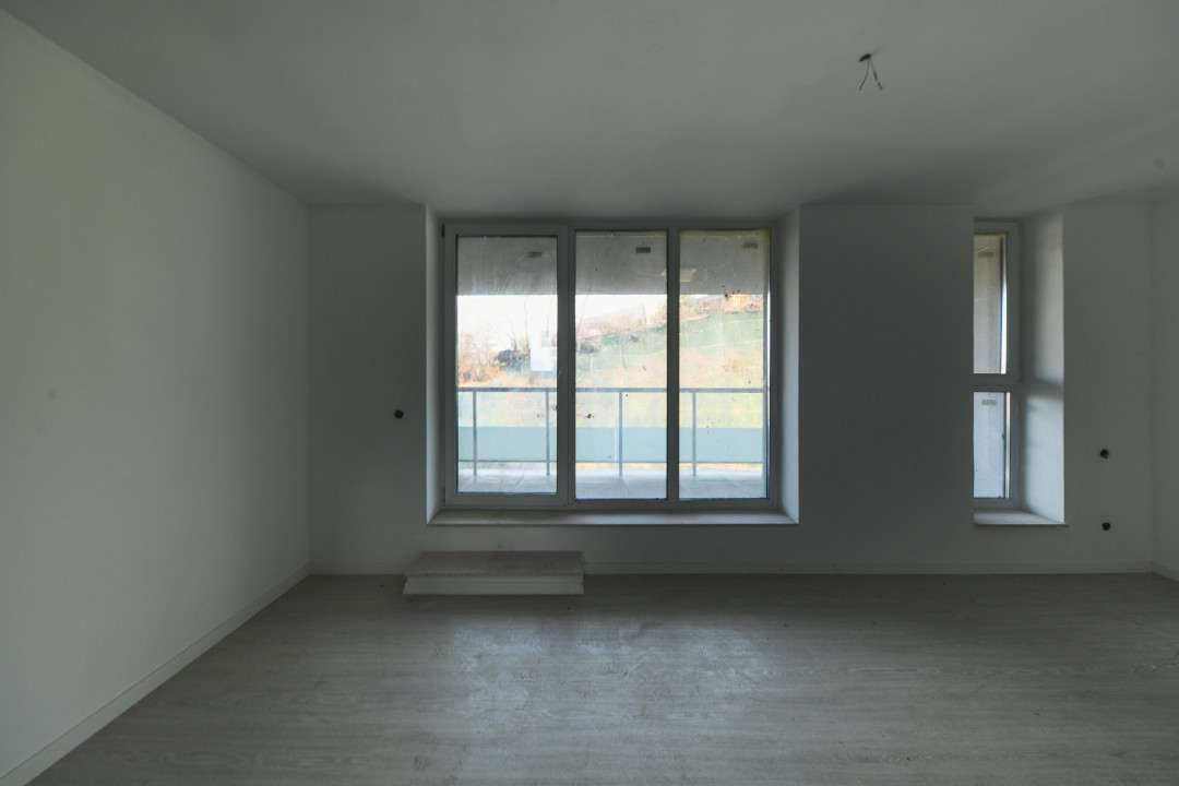 Penthouse , 126,39 mp, terasa, zona Grigorescu