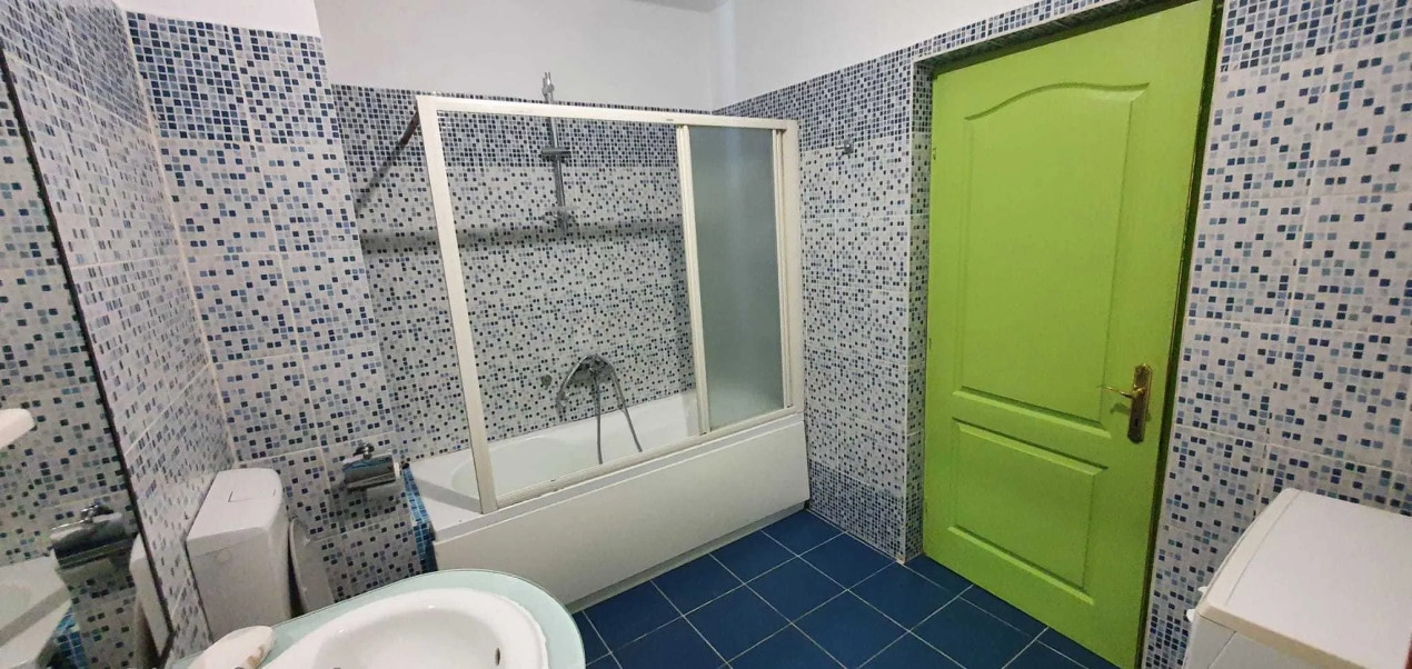 Apartament cu 2 camere de vanzare, suprafata utila de 53 mp. zona Buna ziua 