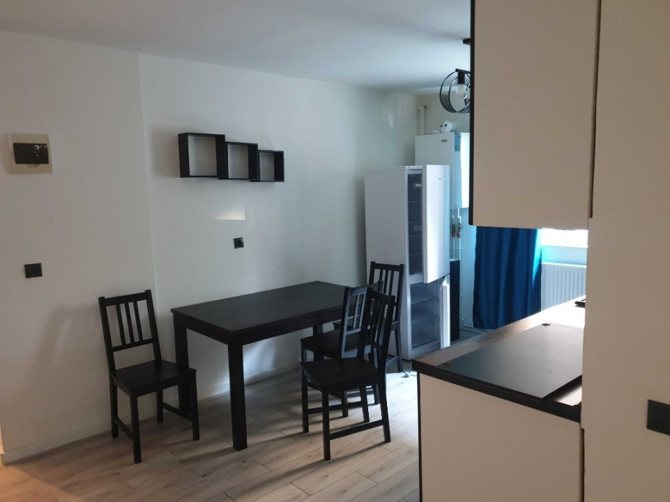 Apartament decomandat,39mp zona manastur/vivo