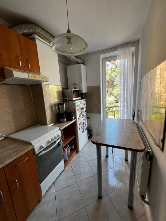 OPORTUNITATE! Apartament cu o camera de vanzare,37 mp,etaj 1,cartier Marasti