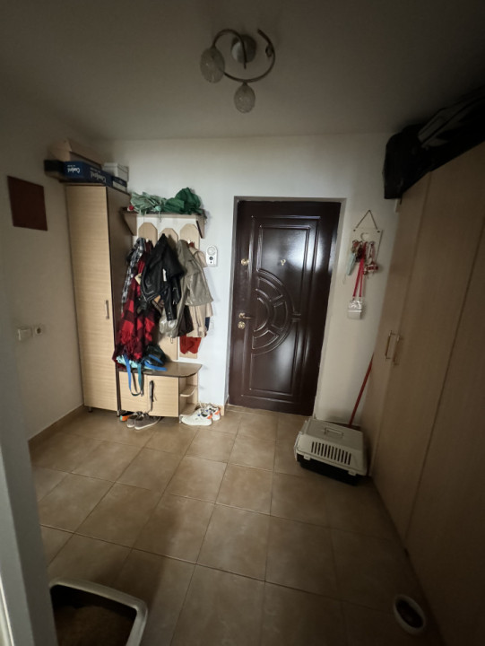 Apartament cu o camera disponibil imediat