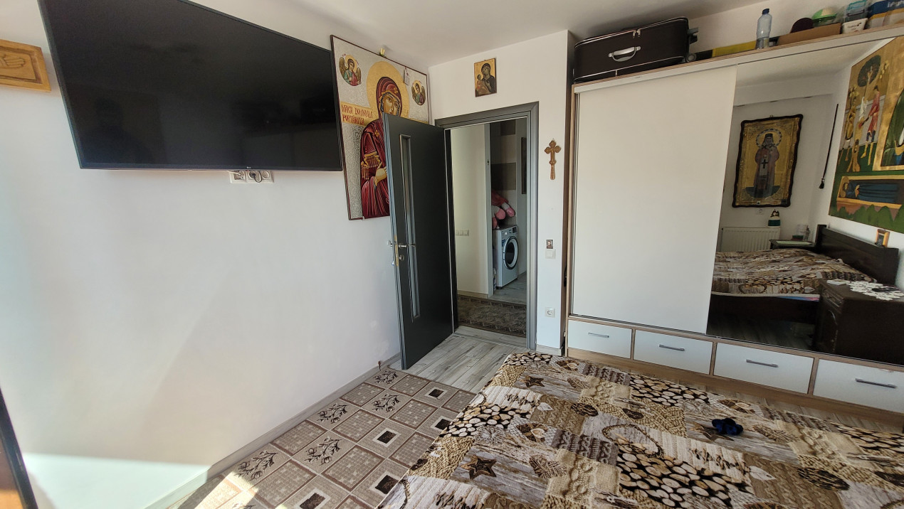 Apartament 3 camere, 71mp utili, parcare subterana, zona Sub Cetate