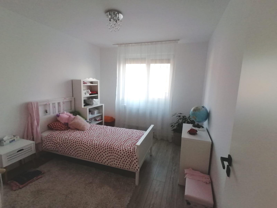 Casa individuala cu gradina 500 mp finisata lux zona KM 17 Jucu de Mijloc