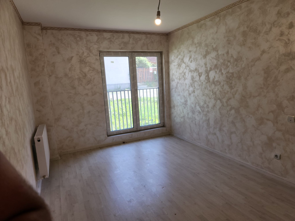 Apartament de 3 camere finisat,66 mp,zona eroilor