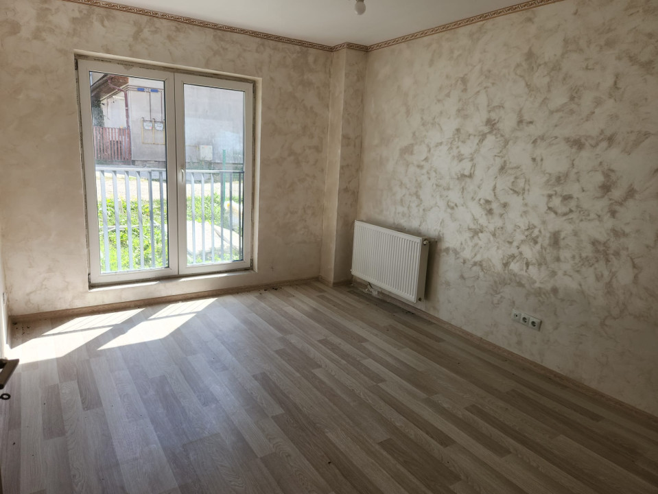 Apartament de 3 camere finisat,66 mp,zona eroilor