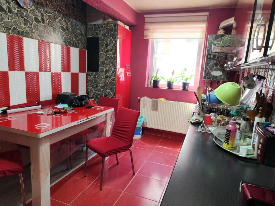 APARTAMENT CU 2 CAMERE DECOMANDATE 45mp