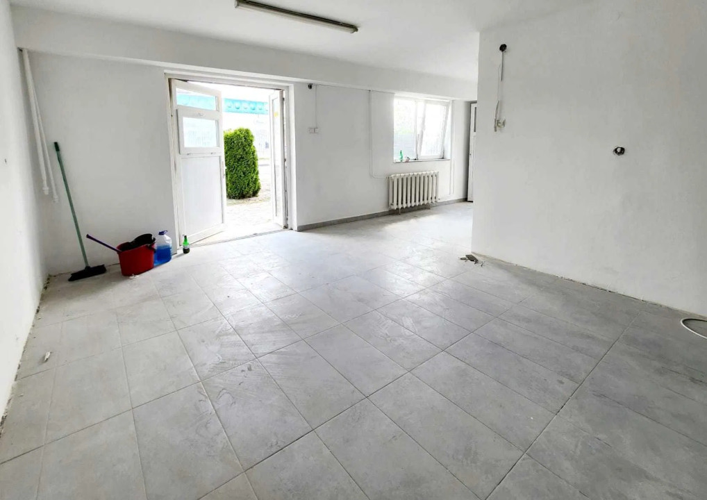 Spatiu comercial de inchiriat, 45 mp. zona Someseni 