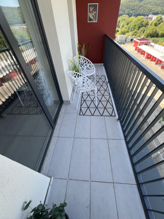 Apartament de 3 camere, 55mp, zona Avram Iancu