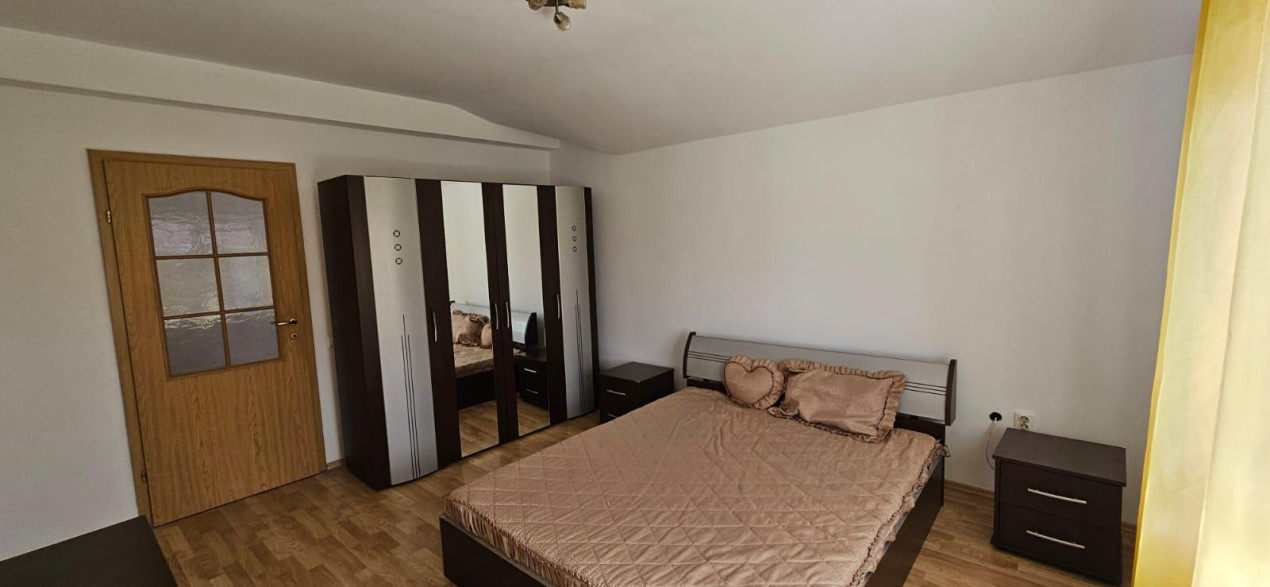 Apartament 2 camere decomandate , 55 mp. utili, parcare, cartier Manastur 