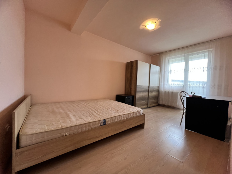 Apartament de 1 camera, etaj intermediar, 42 MP, str Teilor