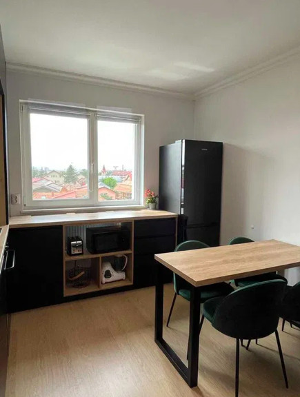 apartament cu 2 camere si terasa 