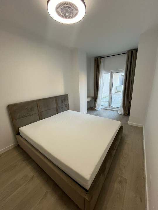 Apartament de 2 camere ultra lux , 60 mp, 140 mp terasa, in zona Buna Ziua 