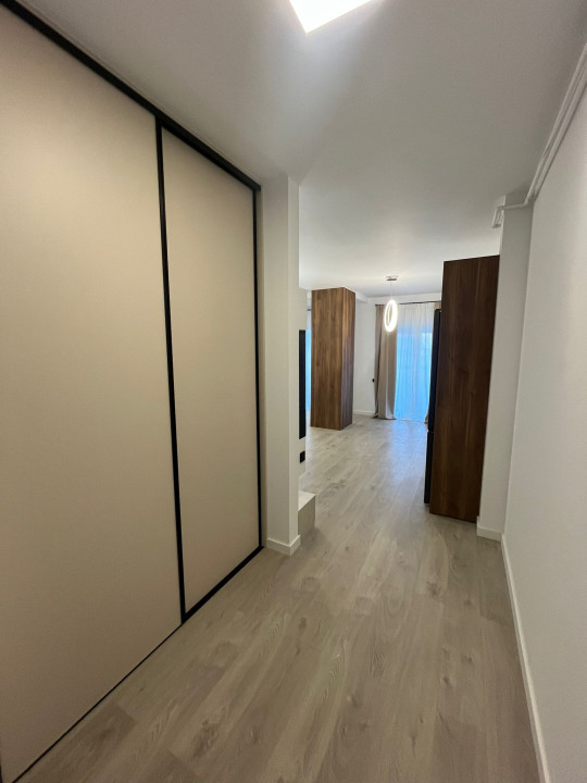 Apartament de 2 camere ultra lux , 60 mp, 140 mp terasa, in zona Buna Ziua 