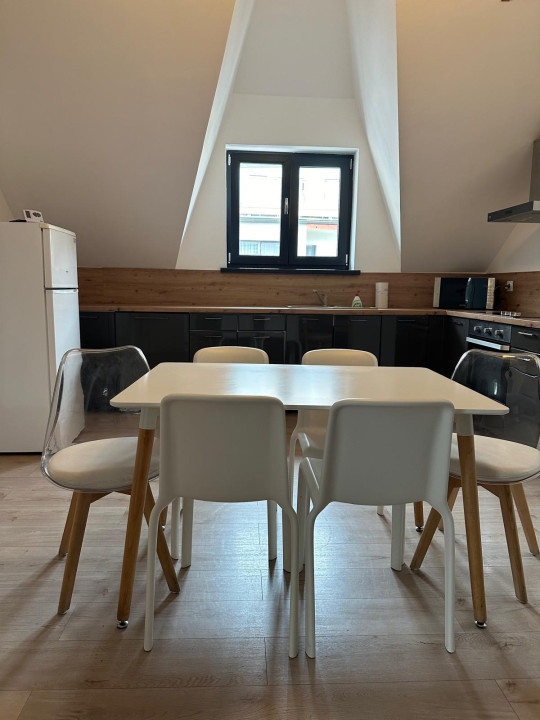 Apartament de 3 camere, 78mp, Ultramodern, Zona Semicentrala