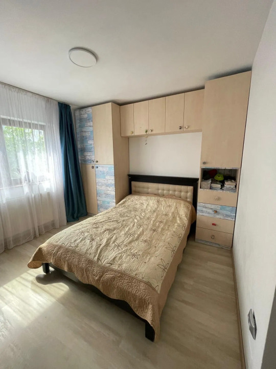 Apartament de 3 camere de vanzare,  73 mp. parcare, zona Iulius Mall 