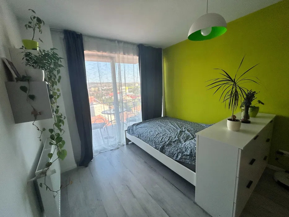 Apartament de inchiriat de 2 camere, 43 mp, semicentral