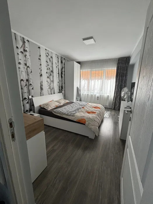 Apartament 3 camere, 67 mp utili, baclon, la cheie, cartier Buna Ziua