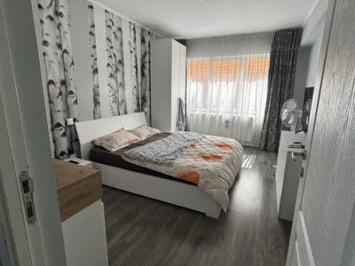 Apartament 3 camere, 67 mp utili, baclon, la cheie, cartier Buna Ziua