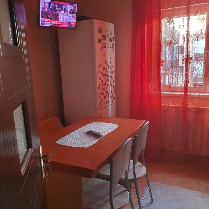 Apartament de 2 camere, 43mp, zona Valea Garbaului