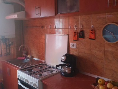 Apartament de 2 camere, 43mp, zona Valea Garbaului