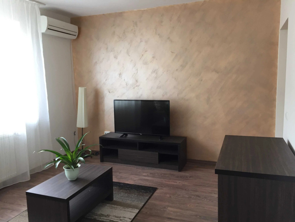 Apartament 1 camera, de vanzare, 35 mp. parcare, etaj 3, cartier Zorilor 