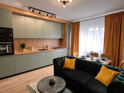 Lux! Apartament cu 3 camere 54mp utili zona străzii Urusagului 