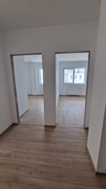 Apartament de 3 camere, 70mp utili, Terasa 62mp, Parcare, Baciu 