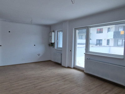 Apartament de 3 camere, 70mp utili, Terasa 62mp, Parcare, Baciu 