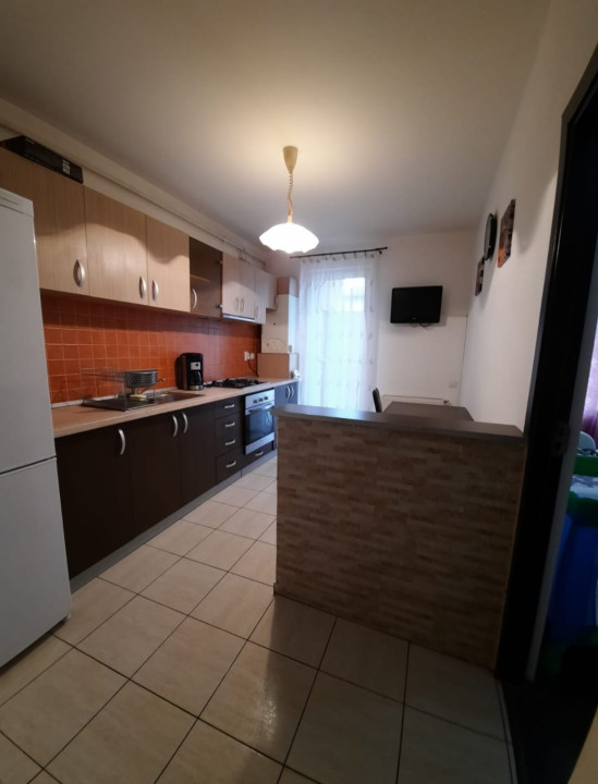 Apartament 2 camere , 52 mp utili , 2 balcoane , zona Porii