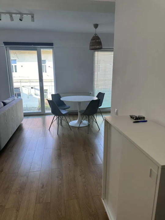 Apartament de 3 camere de inchiriat,75 mp. Ultracentral 