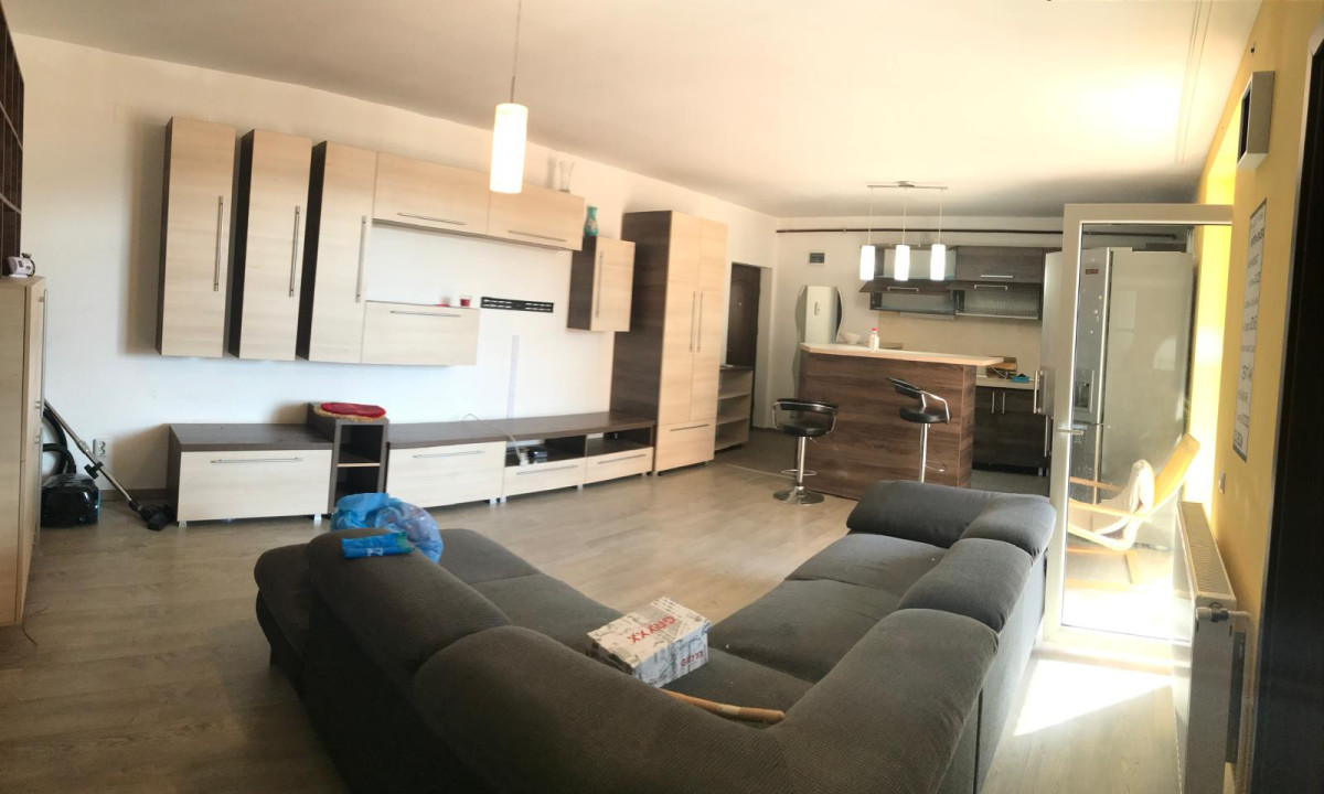 Apartament cu 3 camere, 68 mp, parcare, zona Tineretului