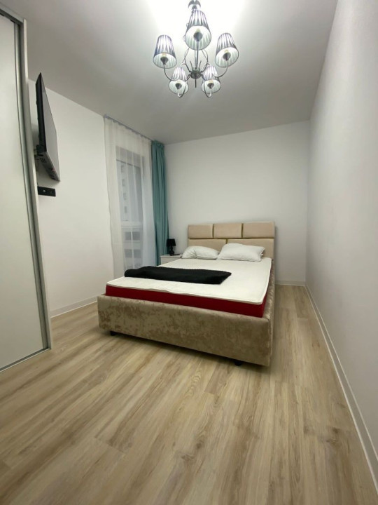 Apartament 3 camere, preluare chiriași, etaj intermediar, zona Fabrica de Sport